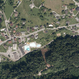 Luftbild: Kleinkinder-Becken